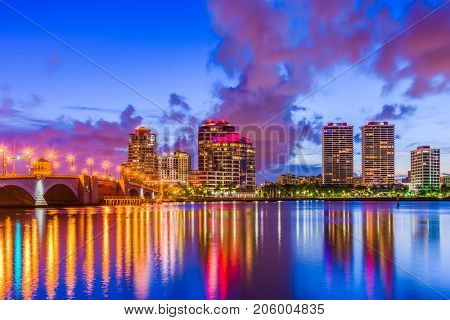 West Palm Beach, Florida, USA skyline.