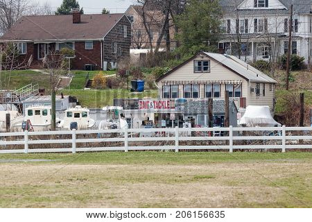 Dockside Bait And Tackle