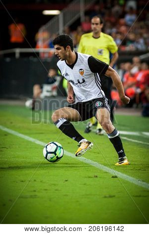VALENCIA, SPAIN - SEPTEMBER 19: Guedes during Spanish La Liga match between Valencia CF and Malaga CF at Mestalla Stadium on September 19, 2017 in Valencia, Spain