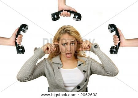 ผู้หญิงหน่าย Ringing โทรศัพท์