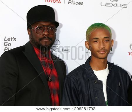 LOS ANGELES - SEP 23:  will i am, Jaden Smith at the 27th Environmental Media Awards at the Barker Hangaer on September 23, 2017 in Santa Monica, CA