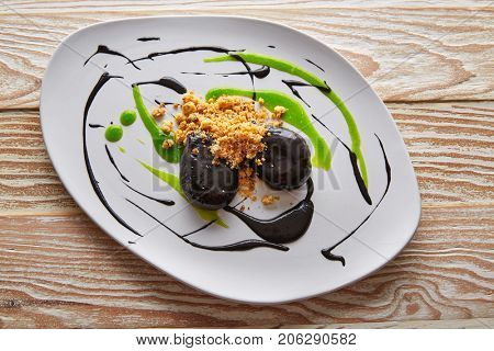 Molecular gastonomy cuttlefish roes with citrus mayonnaise