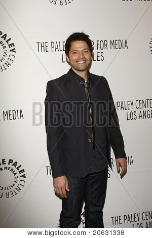 BEVERLY HILLS - MAR 13: Mischa Collins příchodu na Paleyfest 2011 událost ctít nadpřirozeno jsem