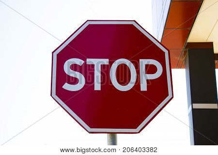 Stop sign to move or travel of the road