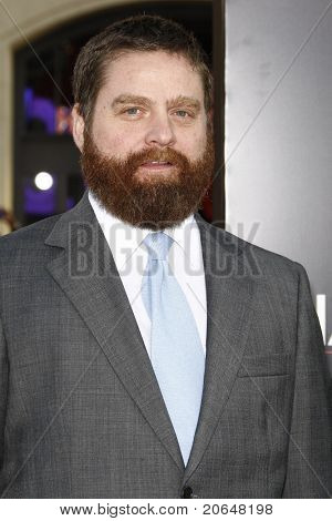 LOS ANGELES - 19 de mayo: Zach Galifianakis en el estreno de 'The Hangover Part II' celebrada en el Grauma