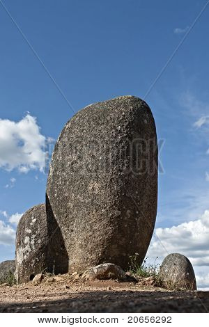Monumento megalitico di Almendres, Evora