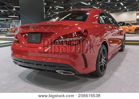 Mercedes-benz Gla-class Gla 250 On Display