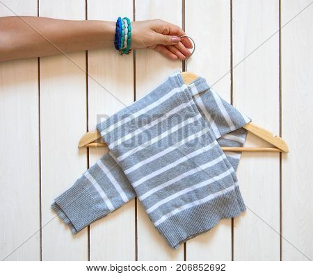 Folding The T-shirt. Keeping Things In The Japanese System. Master Class. Clothes Storage.