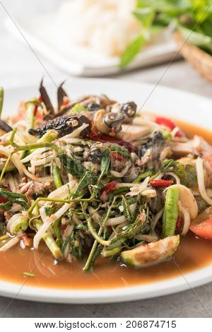 Thai Spicy Papaya Salad With Pork Sausage,