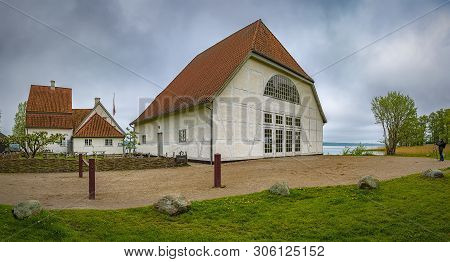 Fredensborg, Denmark - May 18, 2019: Fredensborg Palace Is A Palace Located On The Eastern Shore Of 