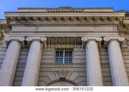 Internal Revenue Service Irs Taxes Columns Federal Triangle Washington Dc