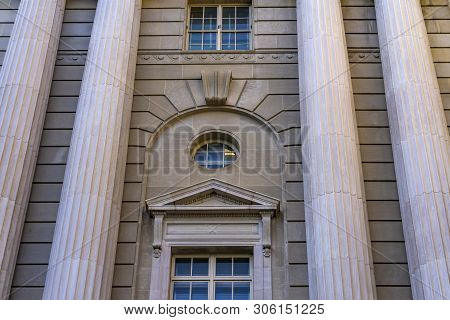 Internal Revenue Service Irs Taxes Columns Federal Triangle Washington Dc