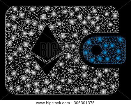 Bright Mesh Ethereum Billfold With Glare Effect. Abstract Illuminated Model Of Ethereum Billfold Ico
