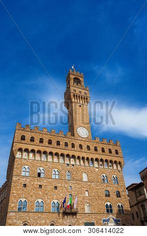Palazzo Vecchio (old Palace), The Beautiful Florence Town Hall Erected In The 14th Century And  Desi
