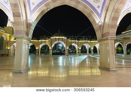 Grozny, Chechen Republic, Russia - June 01, 2019: Summer Gallery And The Square Of One Of The Larges