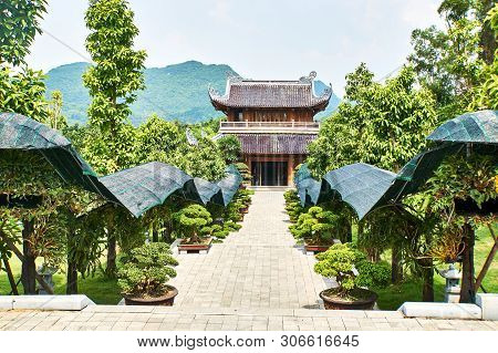 Bai Dinh Pagoda - The Biggiest Temple Complex In Vietnam In Trang An, Ninh Binh
