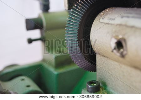 Small Metal Cutting Blades That Are Sharp And Very Sharp Acting To Cut Out The Scrolls That Come In