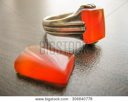 Yemen Red Akeek Agate Stone. Yemeni Opal Red Ring. Yemeni Agate Red Ring