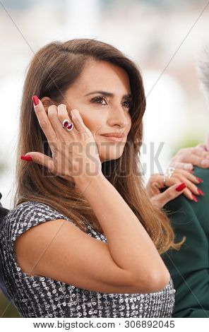 CANNES, FRANCE - MAY 18, 2019: Penelope Cruz attends the photocall for 