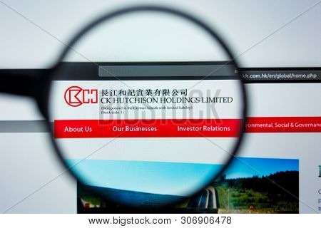 Los Angeles, California, Usa - 12 June 2019: Illustrative Editorial Of Hutchison Holdings Limited We