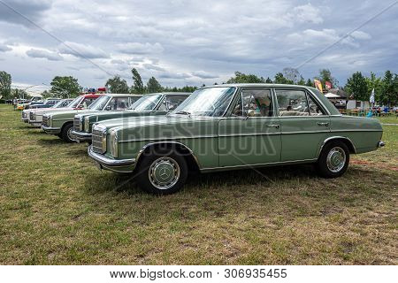 Paaren Im Glien, Germany - June 08, 2019: Row Of Executive Cars Mercedes-benz 200d (w115), 1973. Die