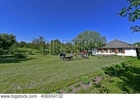 Ukraine, Dikanka 06.07.2020. The Farm Near Dikanka Is A Historical And Cultural Complex.