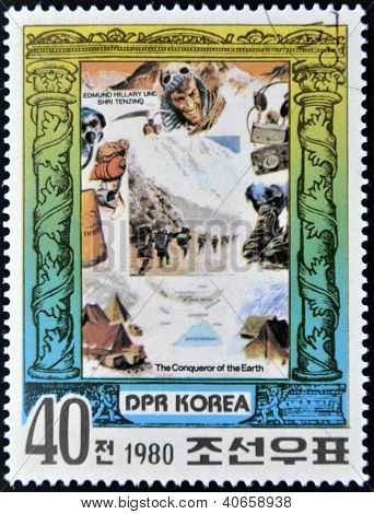 Et frimærke, trykt i Nordkorea viser Edmund Hillary og Shri Tenzing serie The Conqueror af Eath