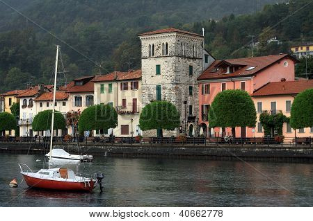 Pella, Orta see, Italien
