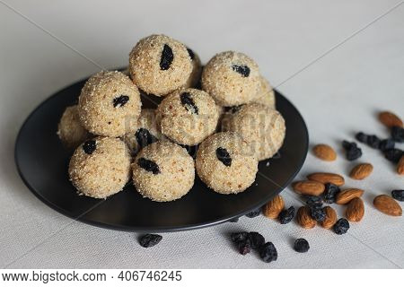 Rava Laddu Is A South Indian Sweet Made With Semolina, Sugar, Ghee, Cashews And Raisins. Rava Is The