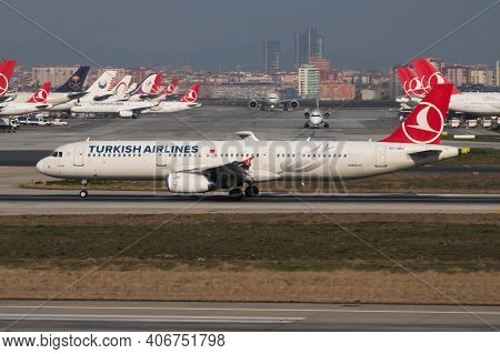 Istanbul, Turkey - March 27, 2019: Turkish Airlines Airbus A321 Tc-jru Passenger Plane Departure At 