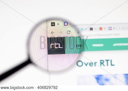 Los Angeles, Usa - 1 February 2021: Rtl Website Page. Rtl.nl Logo On Display Screen, Illustrative Ed