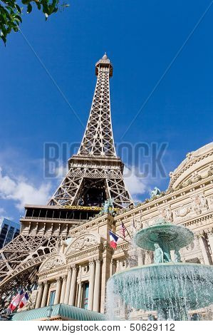 Paris  Hotel And Casino In Las Vegas, Usa.