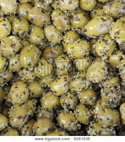 Aceitunas con hierbas