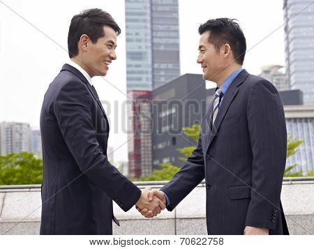 Business People shaking hands