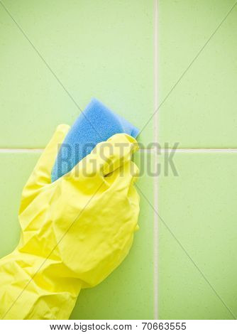 Cleaning bathroom