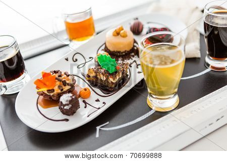 Tasting of wine and pattie chocolate pastries at the chocolate and beer and wine pairing party.