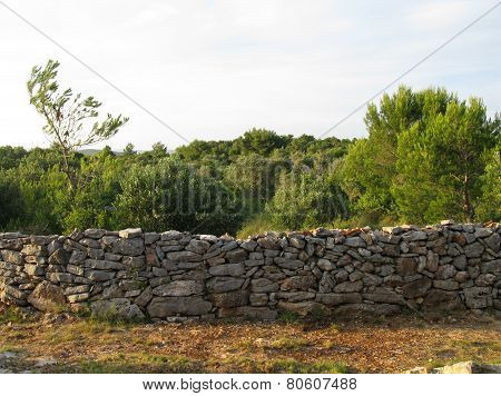 A dry stone wall on an Croatian isle