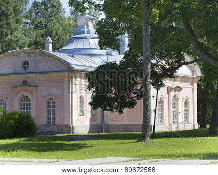 Pavilion Chinese cuisine. Oranienbaum (Lomonosov).