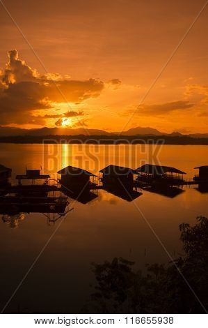 Thailand Kanchanaburi Thong Pha Phum Lake