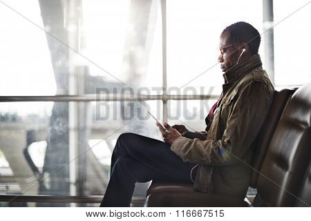 Internet Wireless Digital Device Waiting Teminal Concept