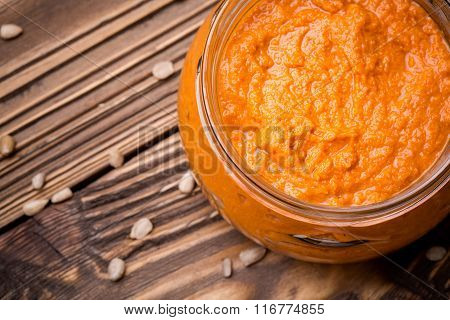 Sunflower seed and pepper paste