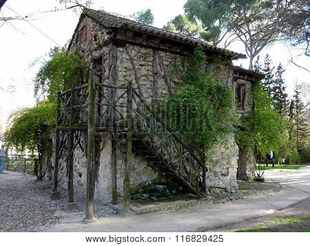 Country house in the capricho park of Madrid
