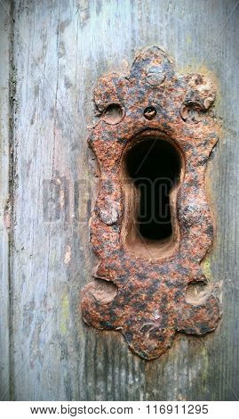 Rusty Keyhole