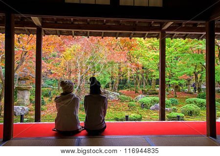 Japanese Girls In Enkoji Temple Enjoy Autumn Colorful Garden