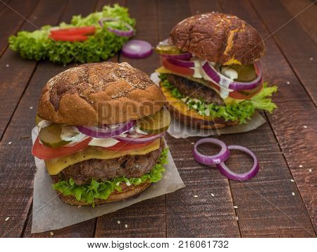The freshest cheesburger made from natural ingredients and according