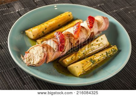 Delicious Chicken With Bacon And Palmito Grilled Pupunha