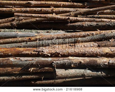 Blokken van hout op de brandstapel als achtergrond