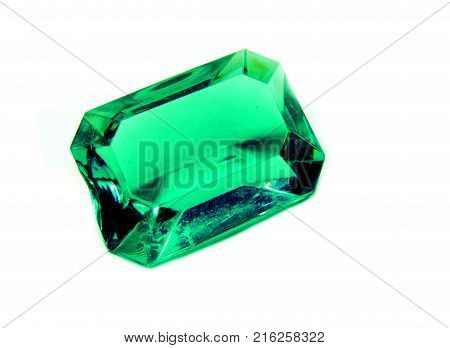 gem stone emareld diamond jewel luxury fashion jewelry