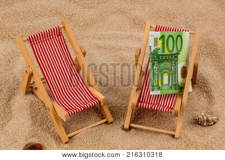 deck chair with euro bank note
