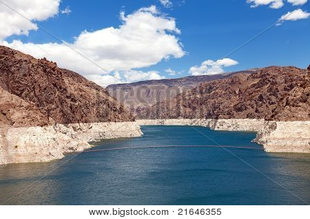 Faldt vandstanden i Black Canyon på Colorado River